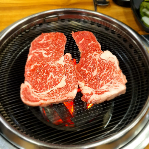 Opinii despre 신진농장정육점식당 în 여주시 - 외식업