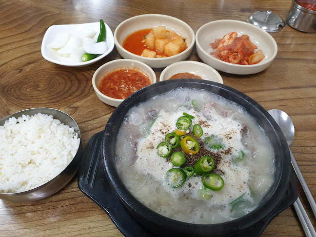 송자네순대국