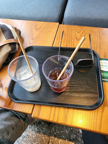 Comentarii opinii despre 스타벅스 순천연향점