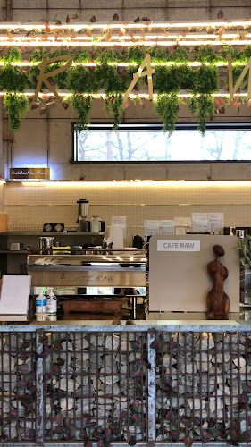 Comentarii opinii despre 카페로우