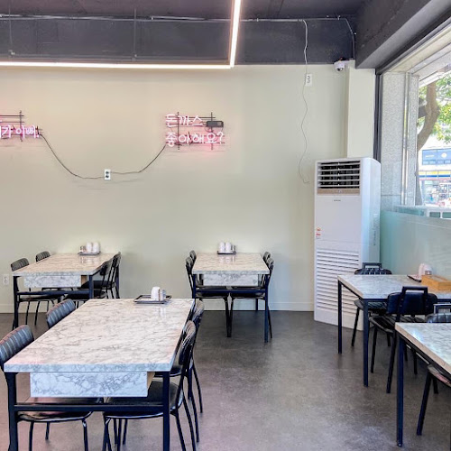 감동까스 목포상동점