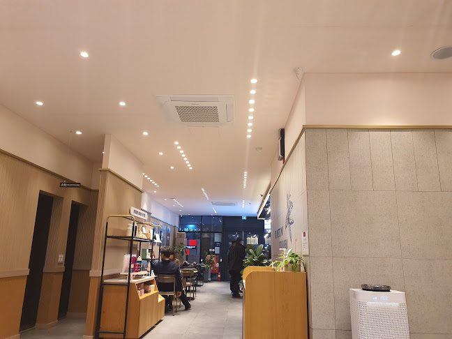 Comentarii opinii despre 투썸플레이스 울산삼산중로점