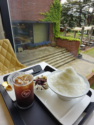 Opinii despre 카페로우 în 당진시 - 외식업