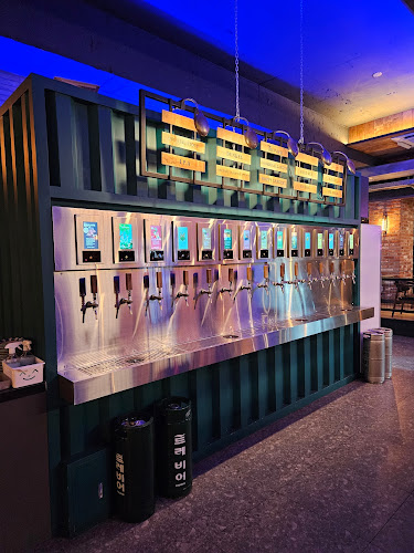 Opinii despre 트레비어 삼산점 în 남구 - 외식업