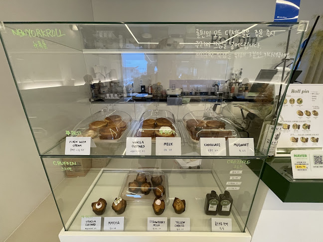 Opinii despre 롤핀 în 여수시 - 외식업