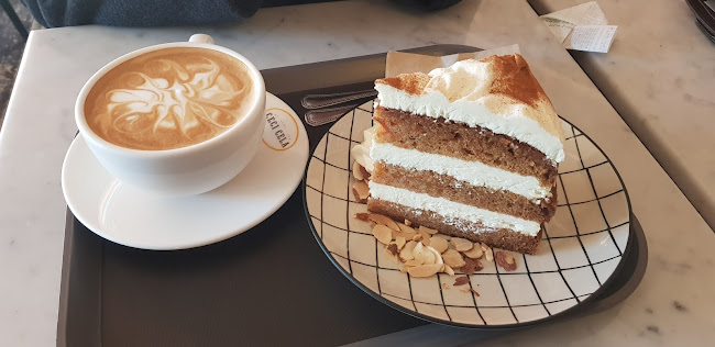 Opinii despre 세시셀라 아브뉴프랑판교점 în 성남시 - 외식업