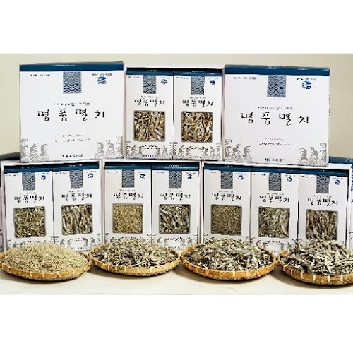 Opinii despre 통영멸치 통영류가멸치 în 통영시 - 외식업