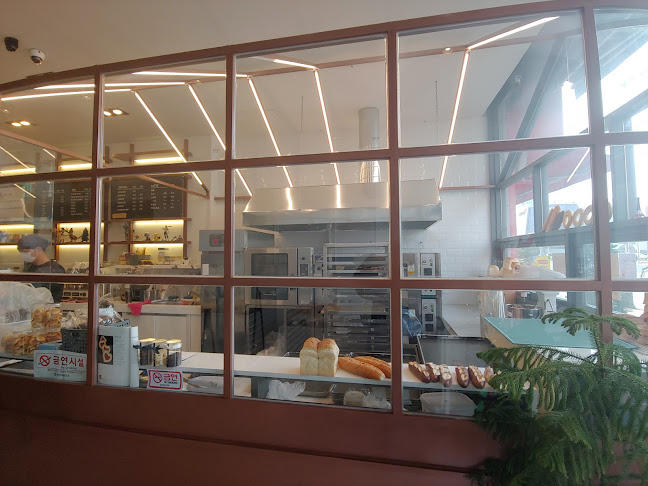 Comentarii opinii despre 느림보제빵소