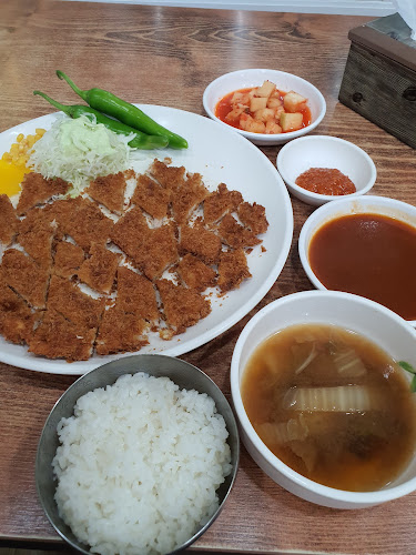 Comentarii opinii despre 종순돈까스