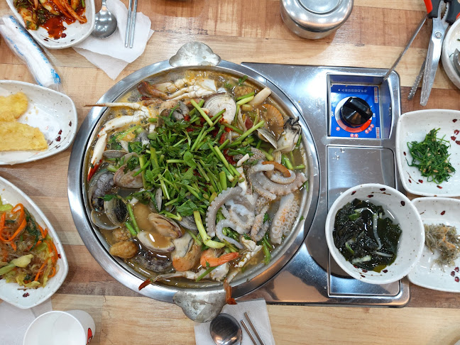 Opinii despre 섬마을해물탕 în 목포시 - 외식업