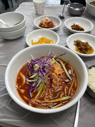 Opinii despre 청해수산 în 동해시 - 외식업