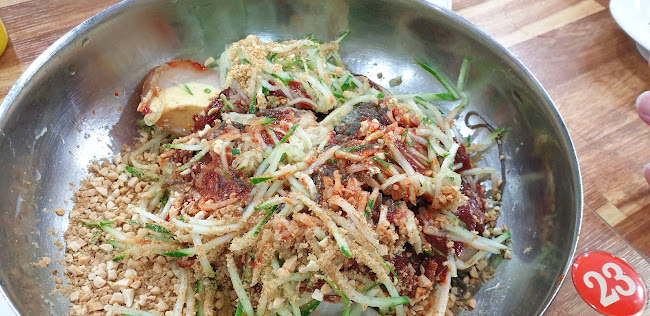 Opinii despre 산골냉면전문점 în 정읍시 - 외식업