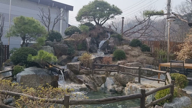 AAA 베이커리 카페