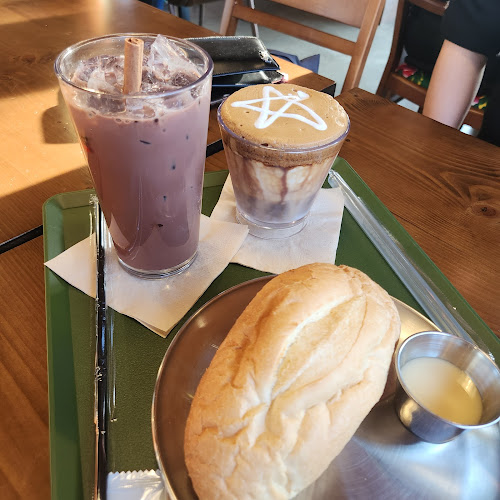 Comentarii opinii despre 콩카페 수원행궁점