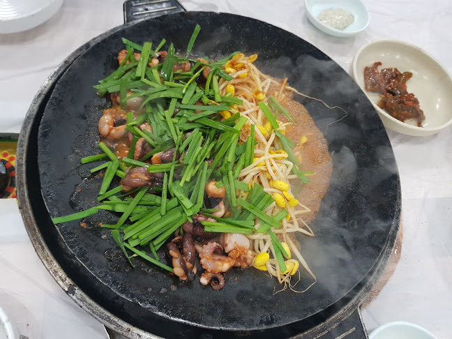 Opinii despre 경주쭈꾸미 în 경주시 - 외식업