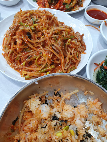 Opinii despre 여정식당여문점 în 여수시 - 외식업