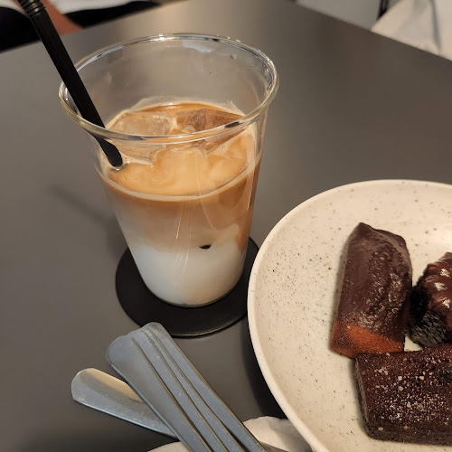 Comentarii opinii despre 인스파이어링커피