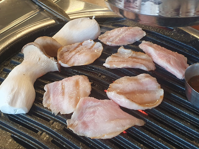 Comentarii opinii despre 고반식당 판교아브뉴프랑점