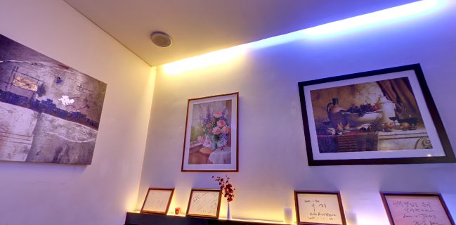 Opinii despre 벨라로사 în 성남시 - 외식업